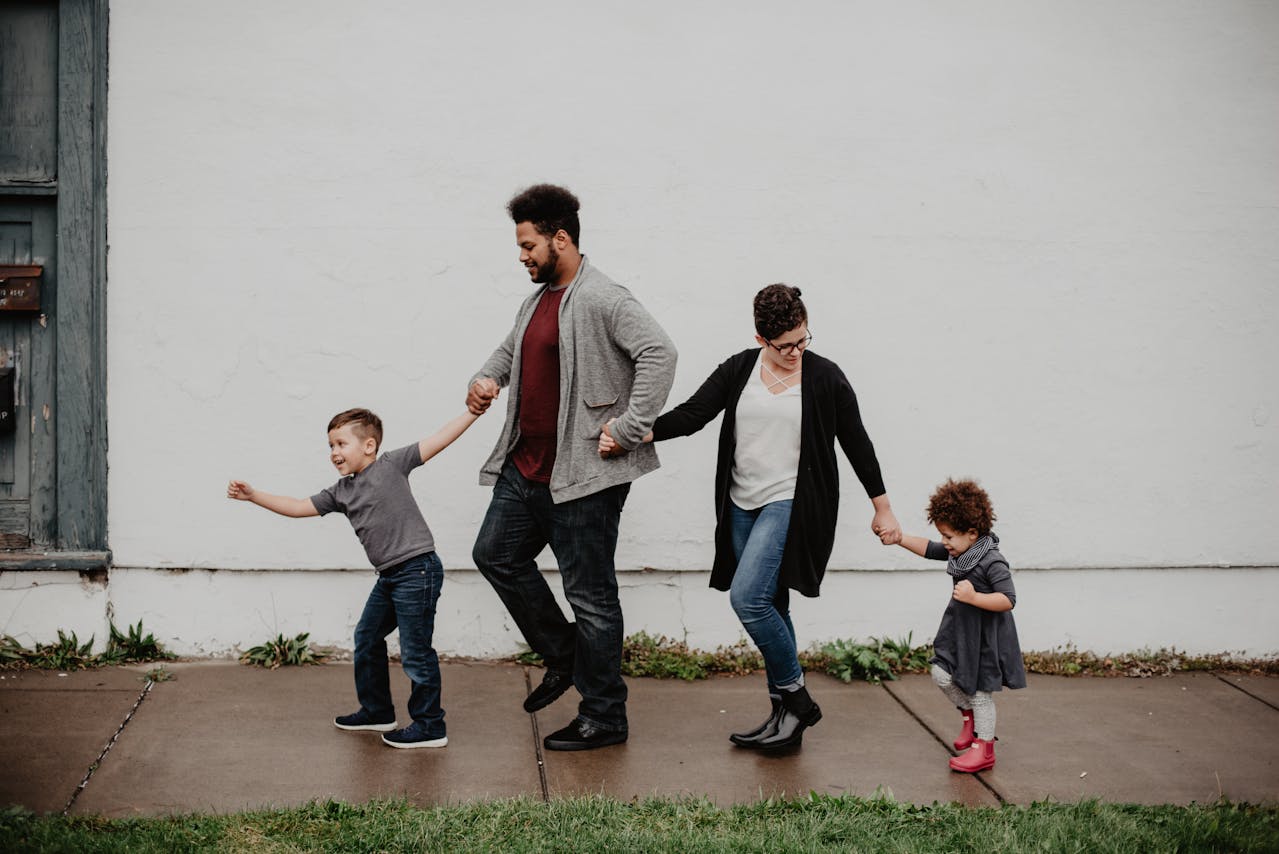 10 Unforgettable Family Traditions You Should Start This Year